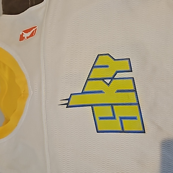 Reversible WNBA Chicago SKY Basketball Tank, Youth Large - Picture 6 of 6